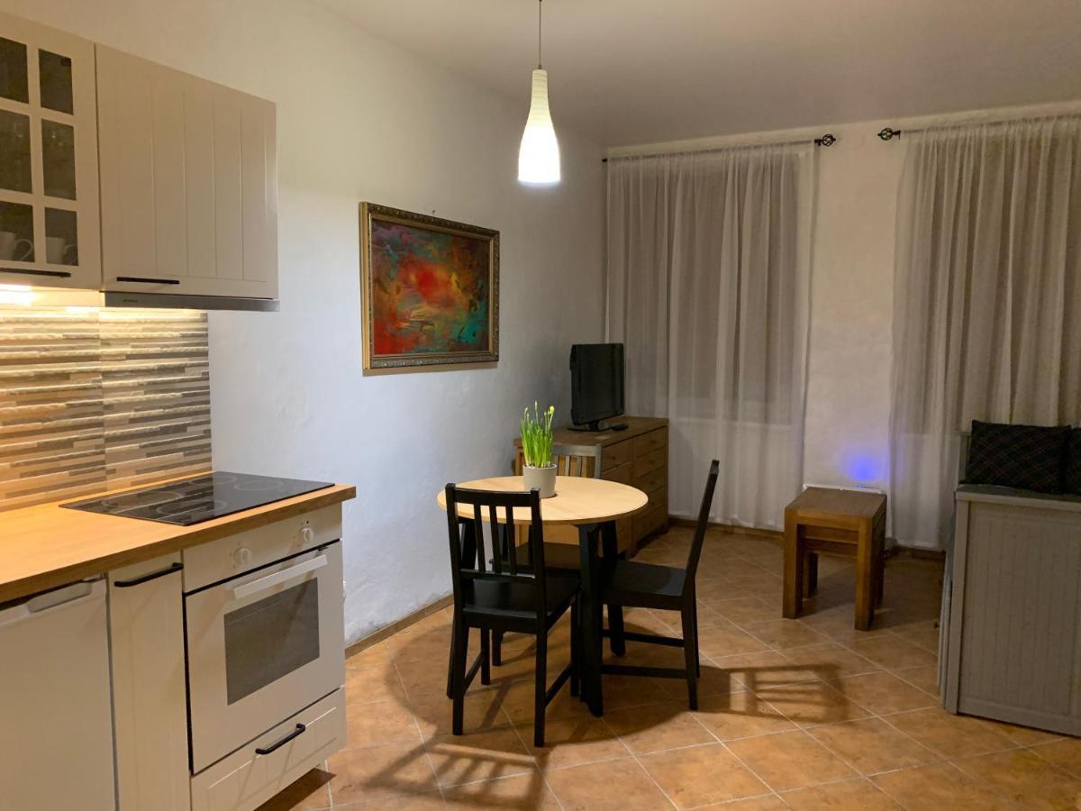 Old Studio Apartment Vilnius Ngoại thất bức ảnh