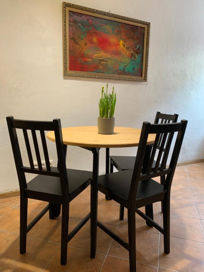 Old Studio Apartment Vilnius Ngoại thất bức ảnh