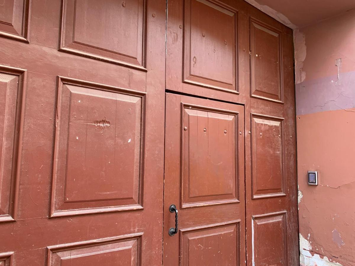 Old Studio Apartment Vilnius Ngoại thất bức ảnh