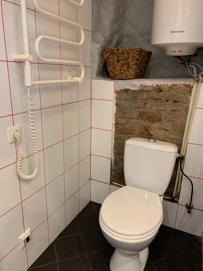 Old Studio Apartment Vilnius Ngoại thất bức ảnh
