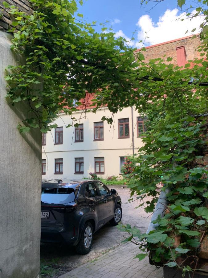 Old Studio Apartment Vilnius Ngoại thất bức ảnh