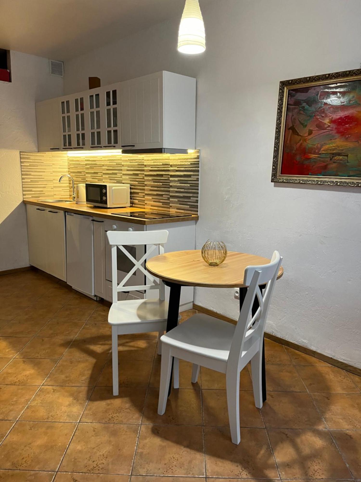 Old Studio Apartment Vilnius Ngoại thất bức ảnh